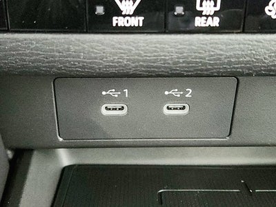 2026 Mitsubishi Outlander Base