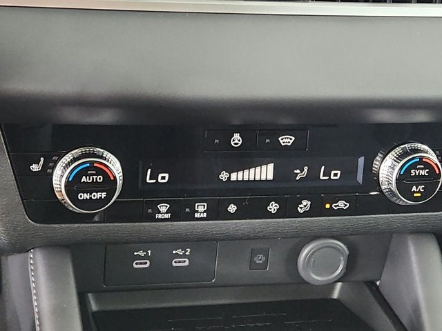 2026 Mitsubishi Outlander Trail Edition