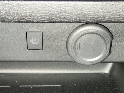 2027 Mitsubishi Outlander LE