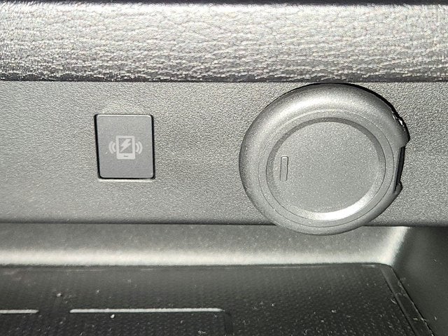 2027 Mitsubishi Outlander LE