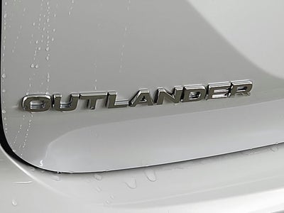 2026 Mitsubishi Outlander SE