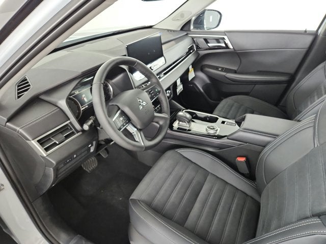 2026 Mitsubishi Outlander Trail Edition