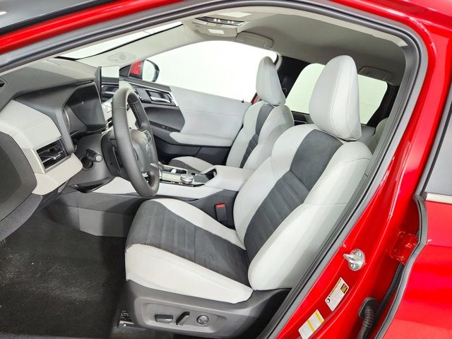 2026 Mitsubishi Outlander LE