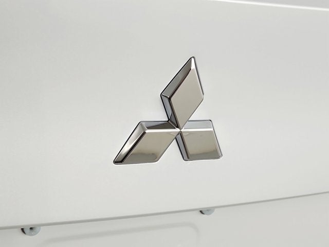 2026 Mitsubishi Outlander Base