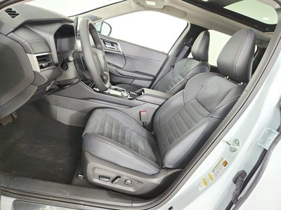 2026 Mitsubishi Outlander Base