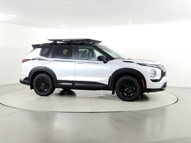 2026 Mitsubishi Outlander Trail Edition