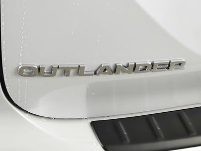 2026 Mitsubishi Outlander Base