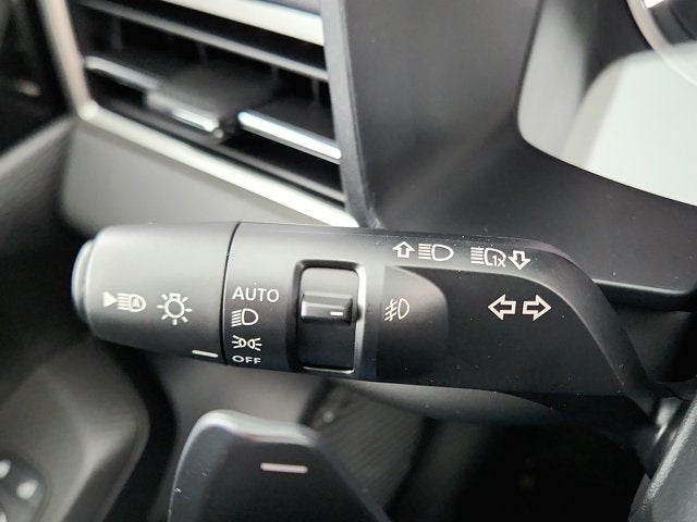 2026 Mitsubishi Outlander Base