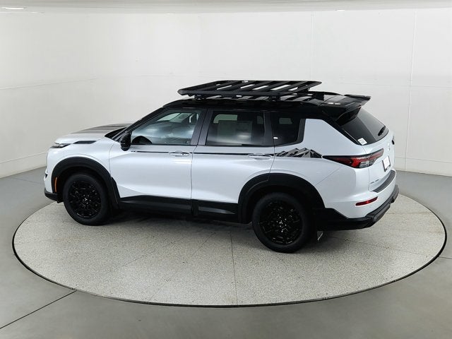 2026 Mitsubishi Outlander Trail Edition