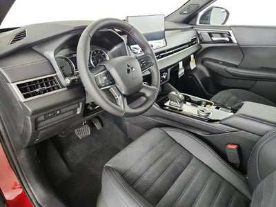 2026 Mitsubishi Outlander LE