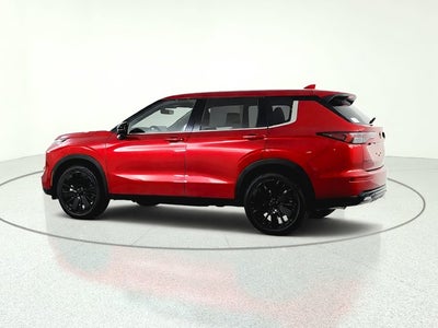 2026 Mitsubishi Outlander LE