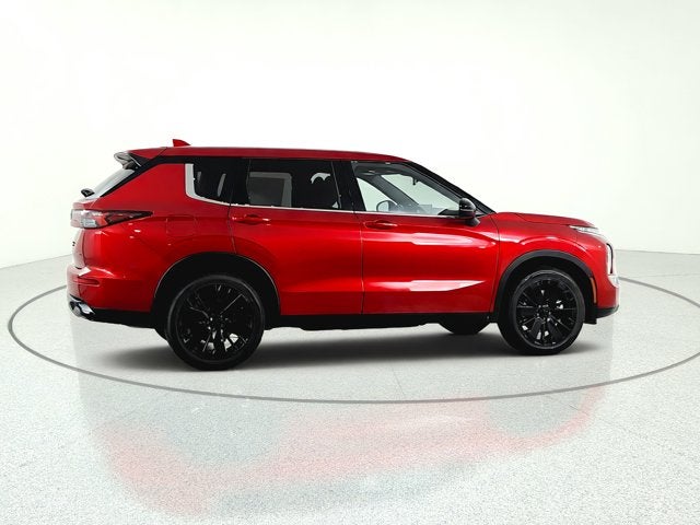 2026 Mitsubishi Outlander LE