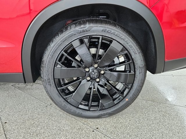 2027 Mitsubishi Outlander LE