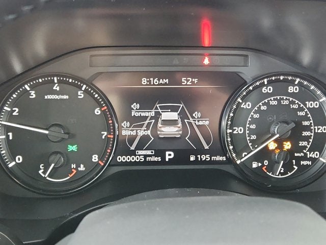 2027 Mitsubishi Outlander LE
