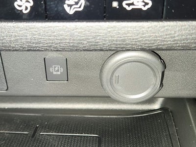 2027 Mitsubishi Outlander LE