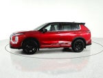 2027 Mitsubishi Outlander LE