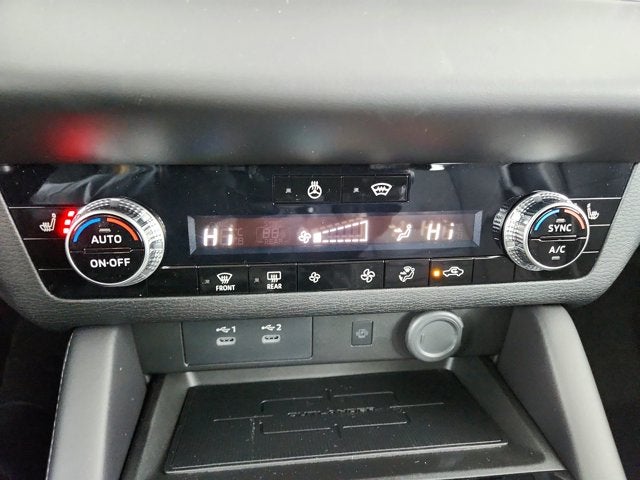 2026 Mitsubishi Outlander Base