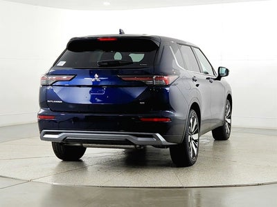 2026 Mitsubishi Outlander Base