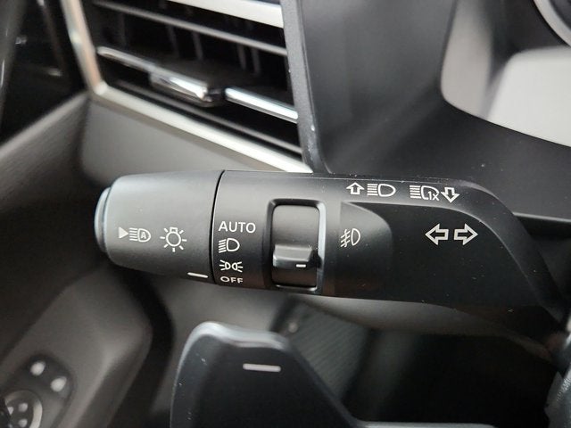 2026 Mitsubishi Outlander LE