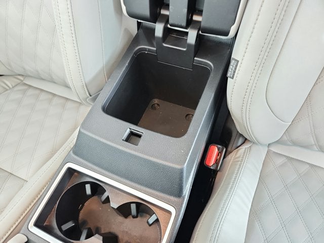 2024 Mitsubishi Outlander SEL