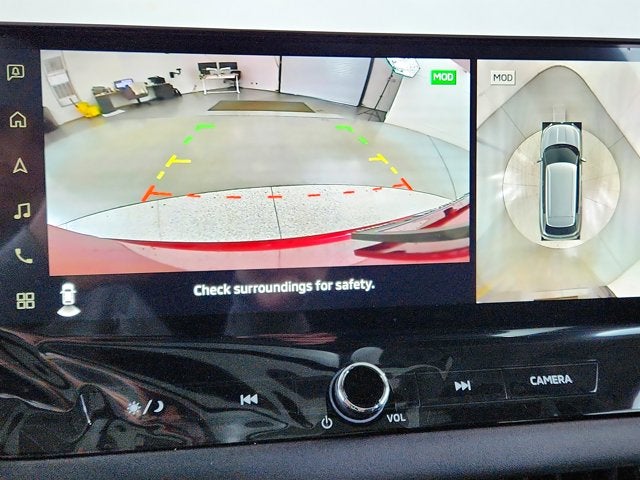 2025 Mitsubishi Outlander Base