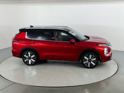 2025 Mitsubishi Outlander SEL