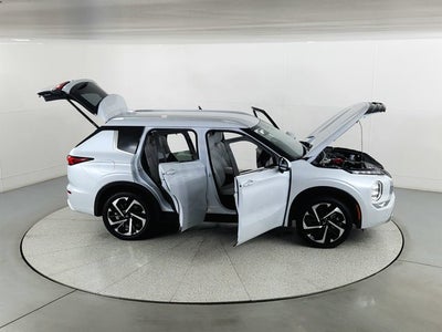 2024 Mitsubishi Outlander SEL
