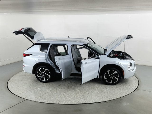 2024 Mitsubishi Outlander SEL