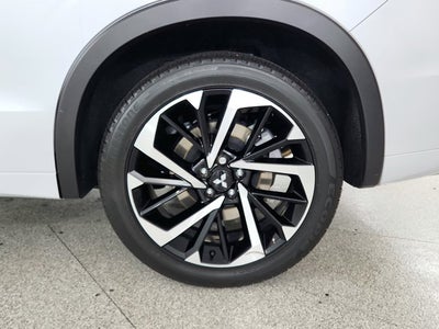 2024 Mitsubishi Outlander SEL