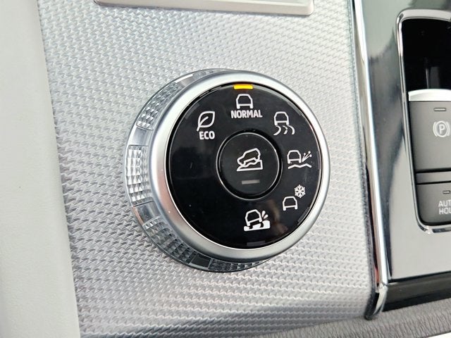 2024 Mitsubishi Outlander SEL