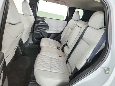 2024 Mitsubishi Outlander SEL