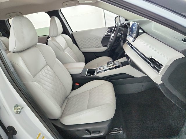 2024 Mitsubishi Outlander SEL