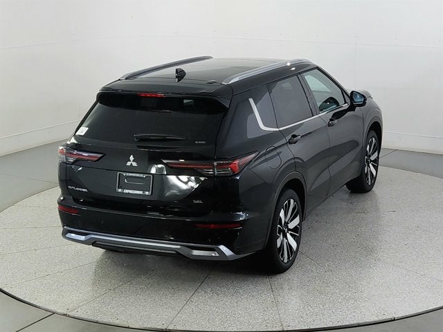 2025 Mitsubishi Outlander SEL