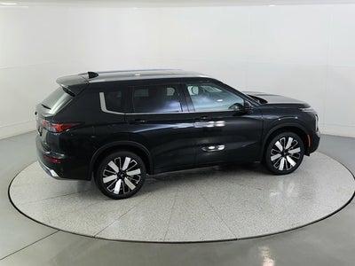 2025 Mitsubishi Outlander SEL