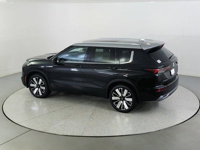 2025 Mitsubishi Outlander Platinum Edition