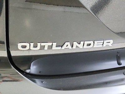 2025 Mitsubishi Outlander Platinum Edition