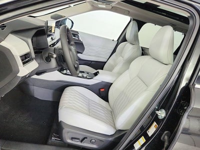 2025 Mitsubishi Outlander Platinum Edition