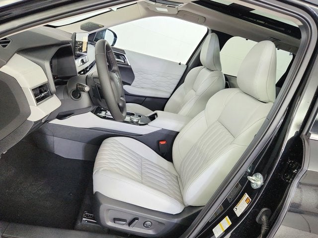 2025 Mitsubishi Outlander Platinum Edition