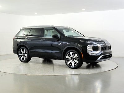 2025 Mitsubishi Outlander Platinum Edition