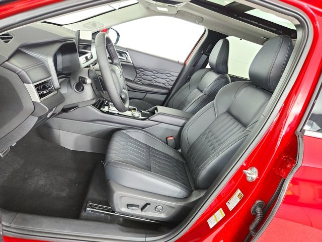 2025 Mitsubishi Outlander SEL