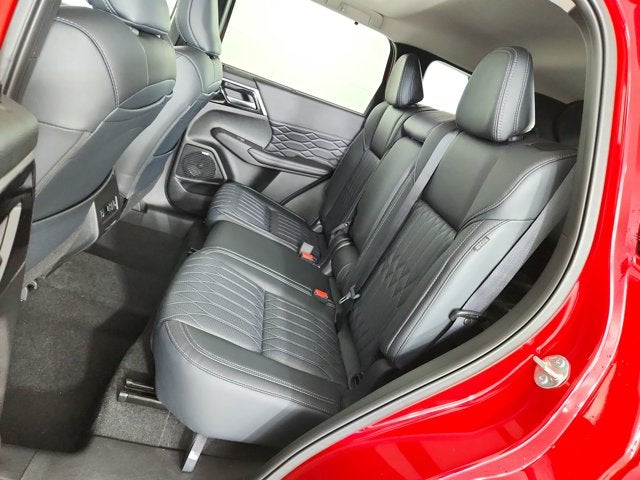 2025 Mitsubishi Outlander SEL