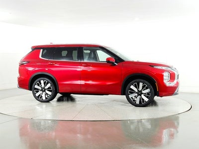 2025 Mitsubishi Outlander SEL