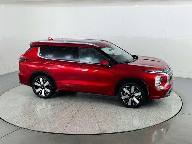 2025 Mitsubishi Outlander SEL