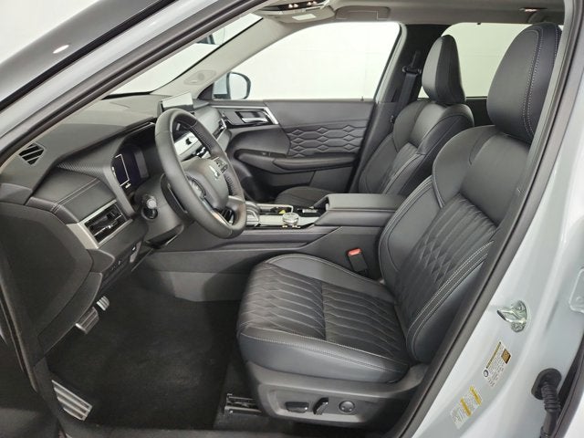 2026 Mitsubishi Outlander SEL