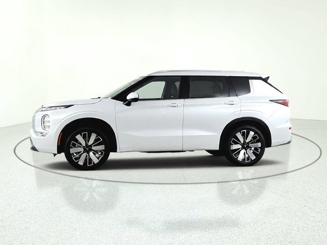 2026 Mitsubishi Outlander SEL