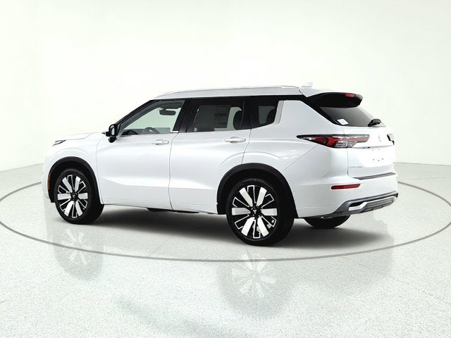 2026 Mitsubishi Outlander SEL