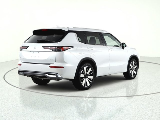 2026 Mitsubishi Outlander SEL