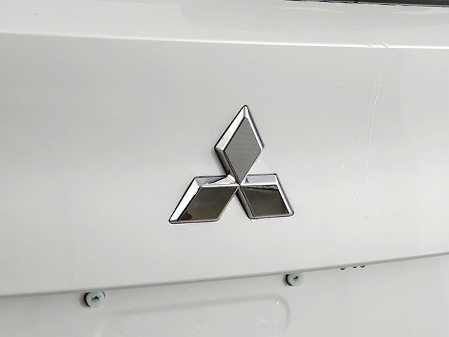 2026 Mitsubishi Outlander Base
