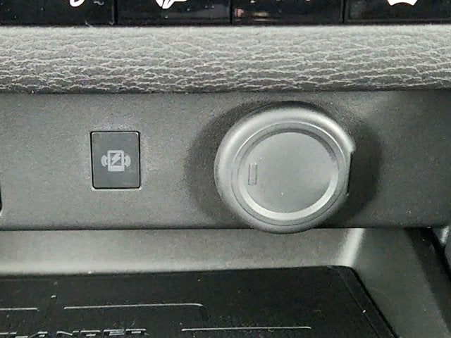 2026 Mitsubishi Outlander Base