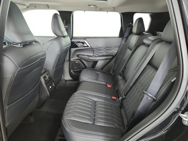 2026 Mitsubishi Outlander SEL